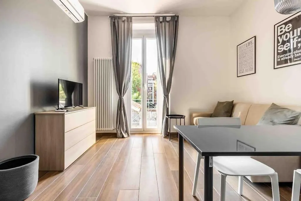 Bellaria House M5 San Siro Milano City Wi-Fi Super Veloce 0*, Milan